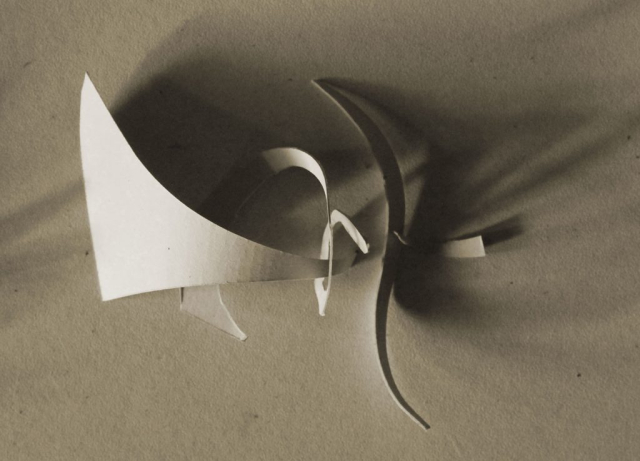 Sketch method; cardboard, light, 2022